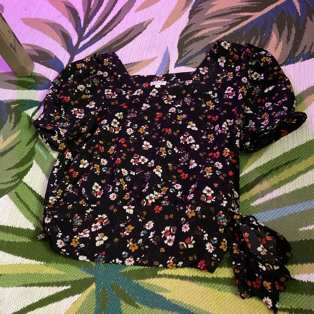 Flower dress shirt